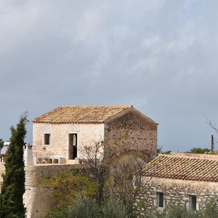 Elia Luxury Rooms Areopoli Exteriér fotografie