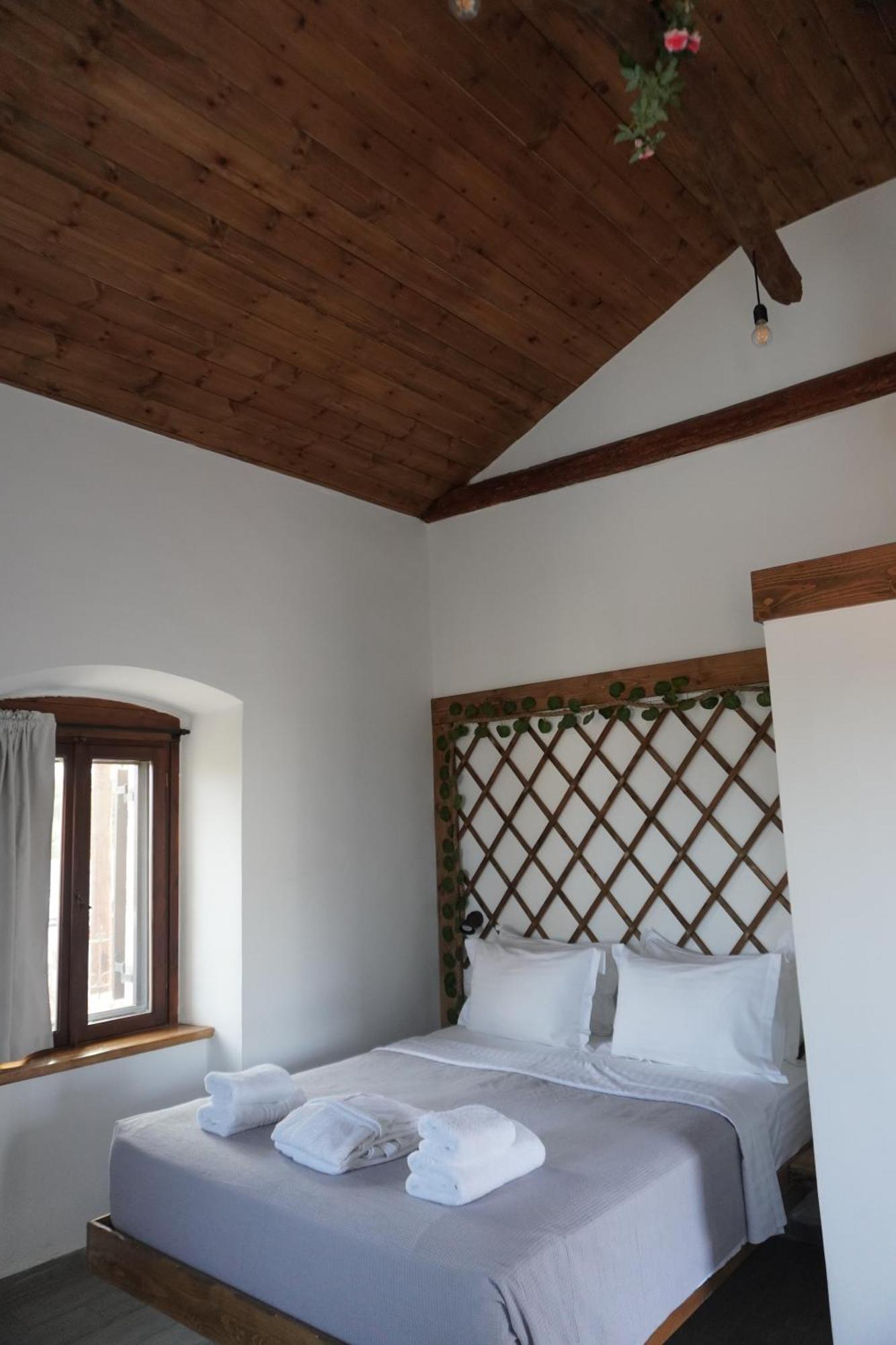 Elia Luxury Rooms Areopoli Exteriér fotografie